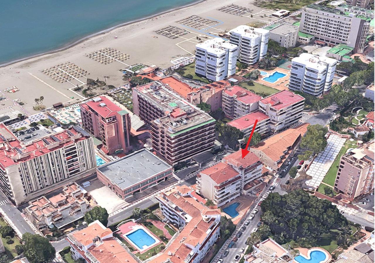 San Antonio - Beach, Pool And Terrace Торемолинос Екстериор снимка