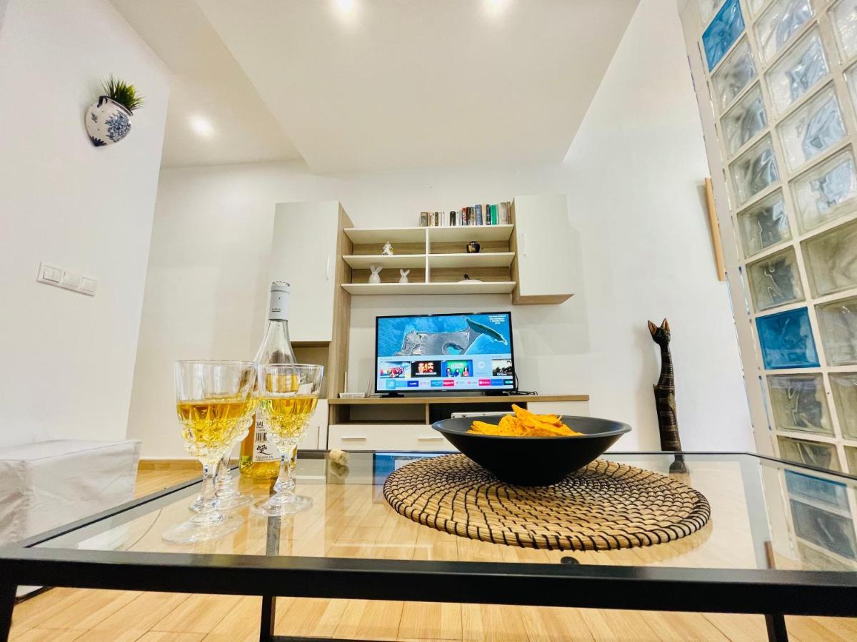 San Antonio - Beach, Pool And Terrace Торемолинос Екстериор снимка