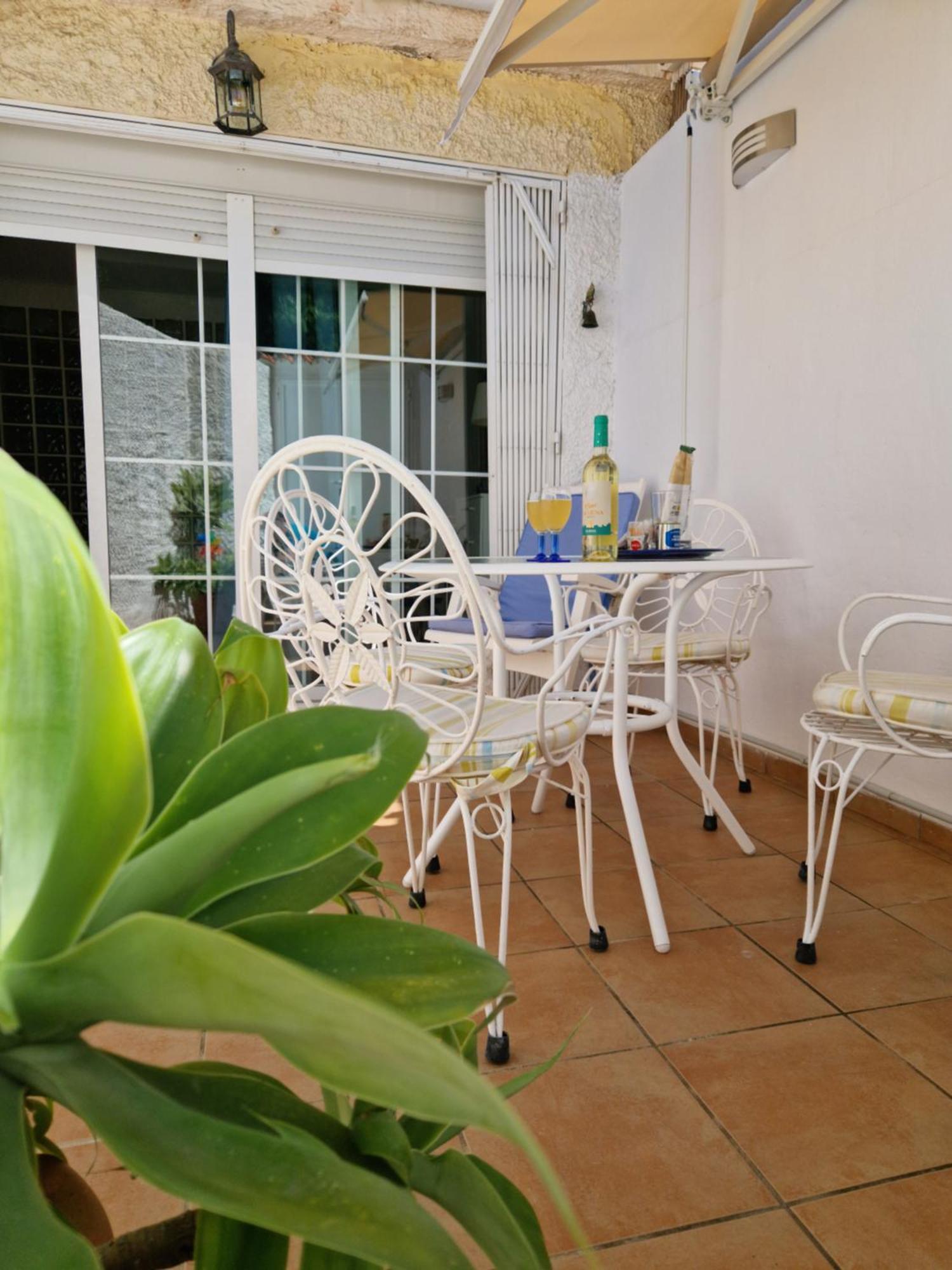San Antonio - Beach, Pool And Terrace Торемолинос Екстериор снимка